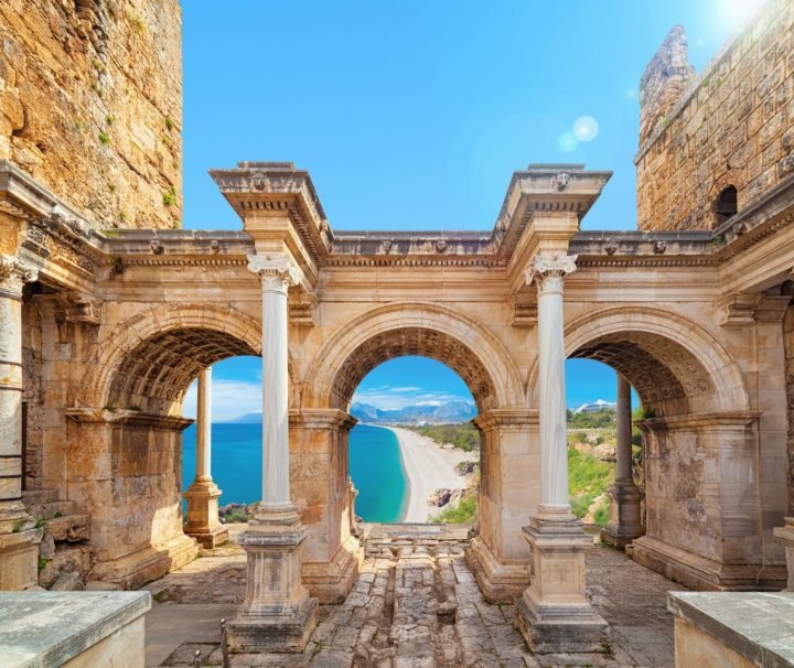14 days turkey tour , Antalya tour Hadrian's gate